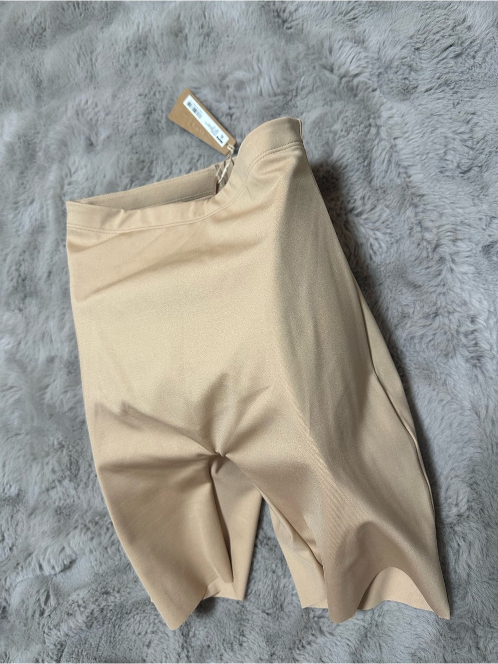 NWT skims body hip shaping mid thigh short XS Clay